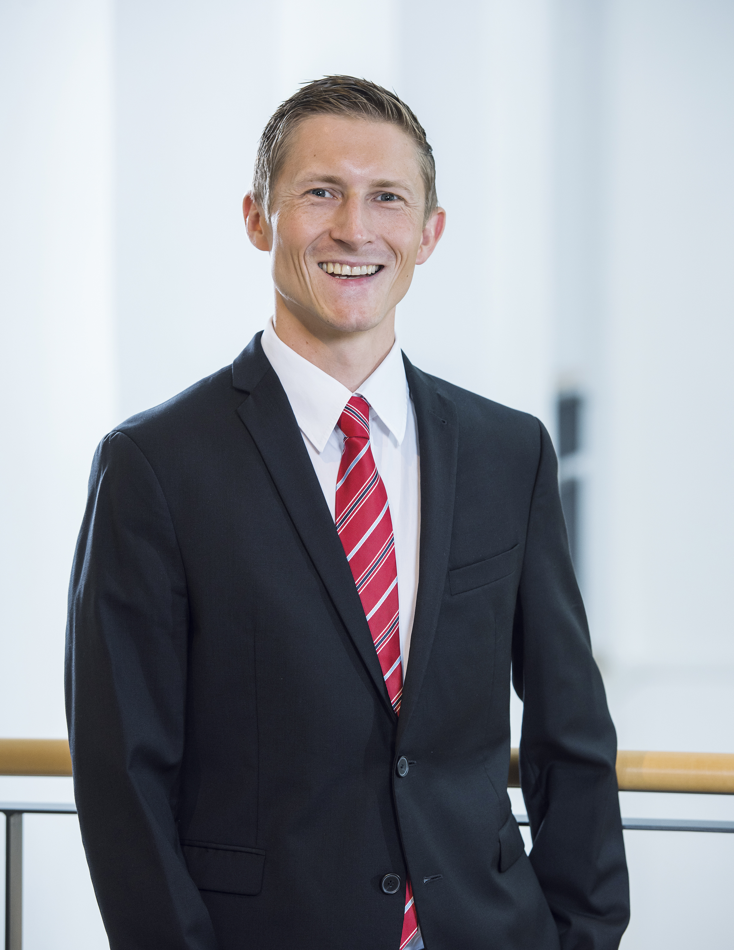 Prof. Dr. Marco Wölfle Prof. Dr. Marco Wölfle